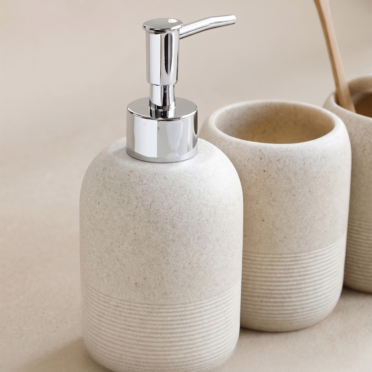 Set Aksesoris Kamar Mandi Resi - Zara Home Bathroom Set ulasan dan harga